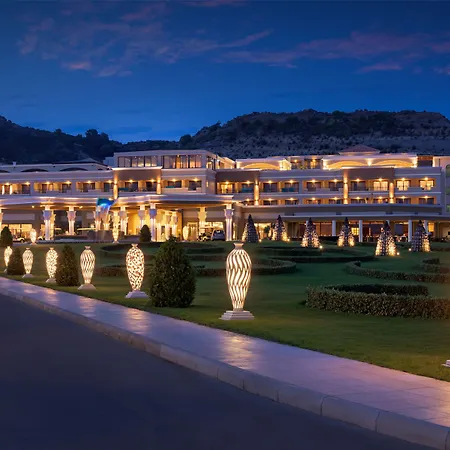 La Marquise Luxury Resort Complex-2